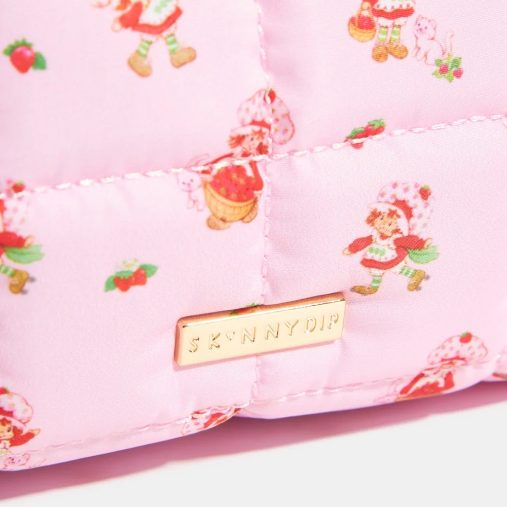 Skinnydip London x strawberry shortcake size L Quilted cosmetic makeup case - Picture 3 of 7